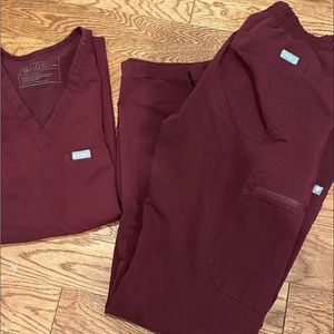 Figs Scrub Set Burgundy